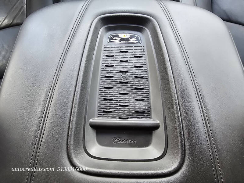 2017 Cadillac Escalade Luxury