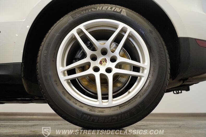 2019 Porsche Macan