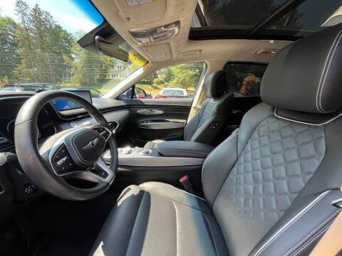 2024 Genesis Electrified GV70