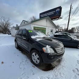 2008 Mercedes-Benz M-Class ML350 photo 1