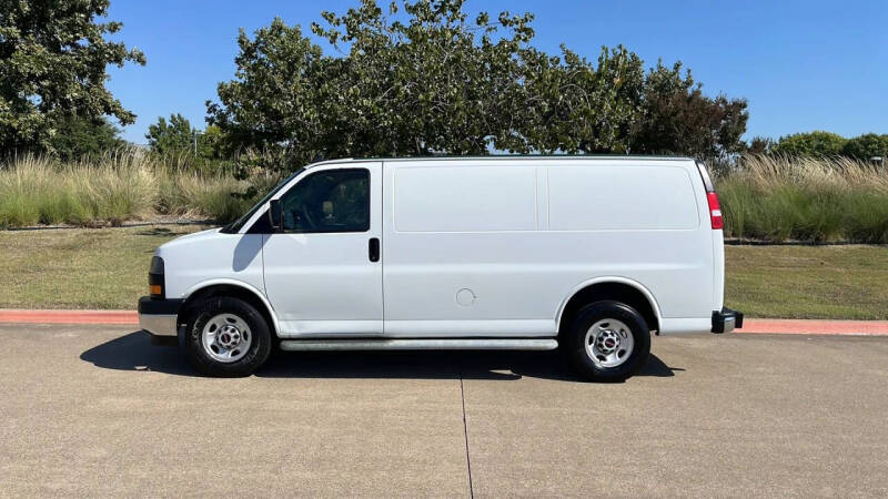 2019 GMC Savana 2500