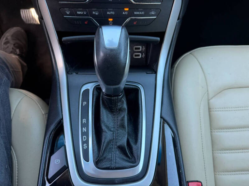 2016 Ford Edge SEL