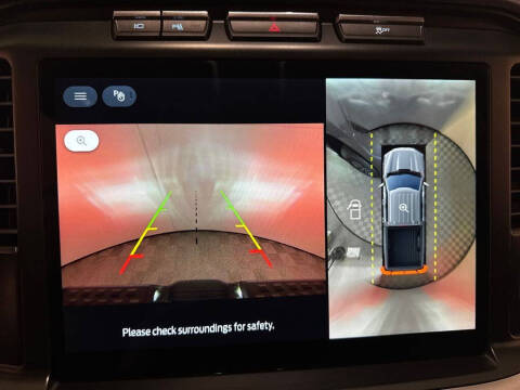2023 Ford F-150 Lightning XLT