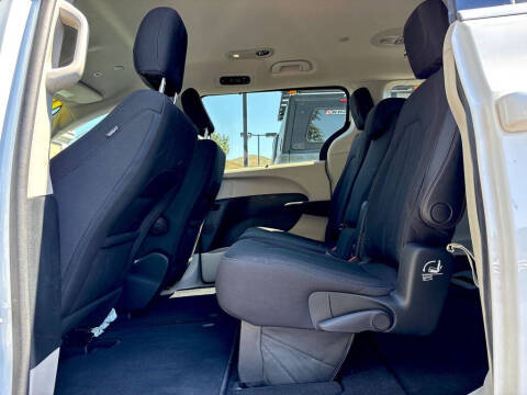 2019 Chrysler Pacifica Touring Plus