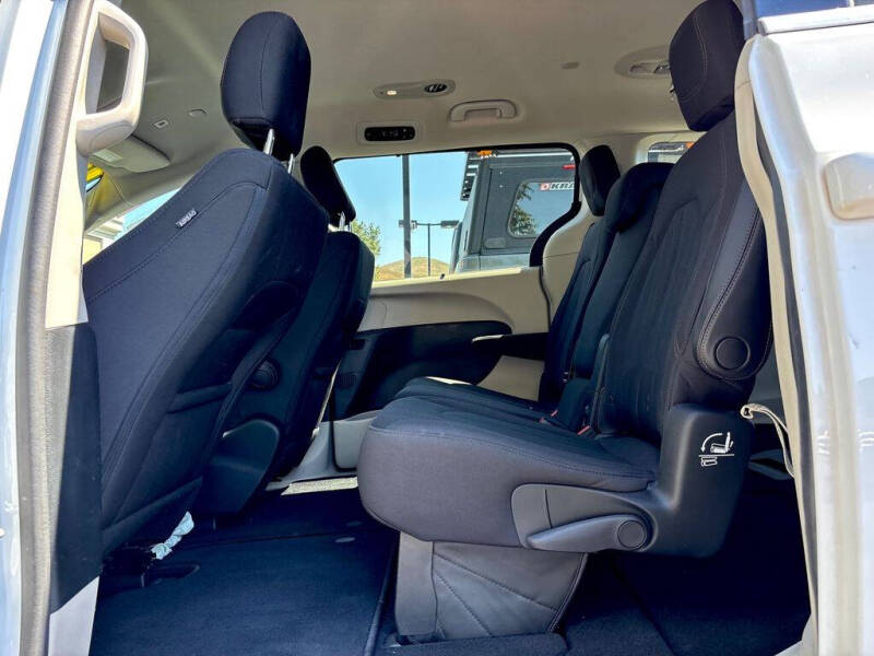 2019 Chrysler Pacifica Touring Plus
