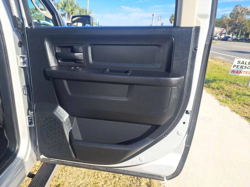 2017 RAM 1500 Express