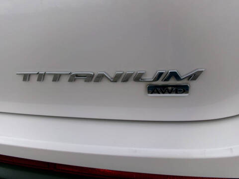 2017 Ford Edge Titanium