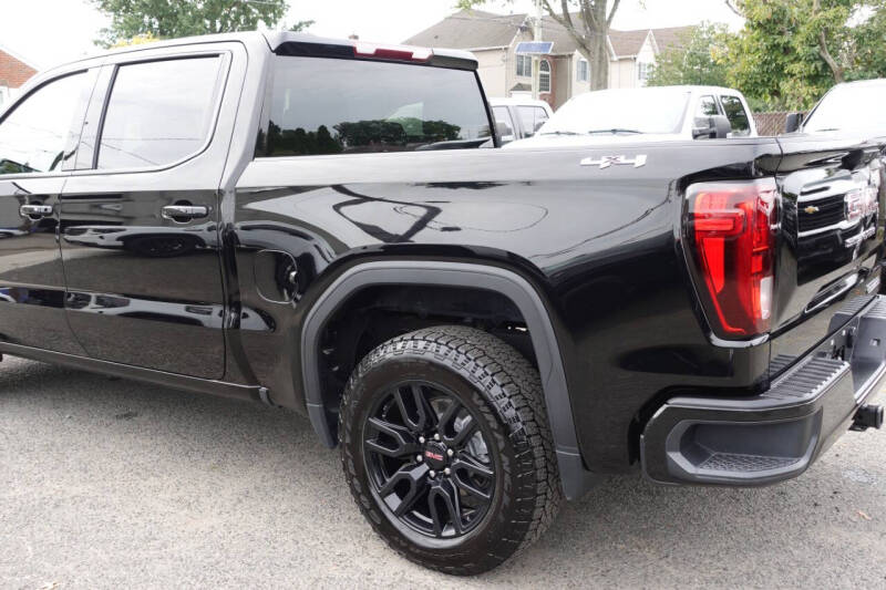 2024 GMC Sierra 1500 Elevation Standard