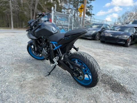 2024 Suzuki GSX-8S