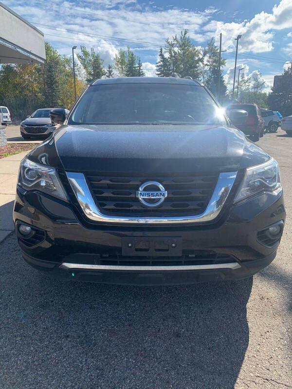 2019 Nissan Pathfinder SL