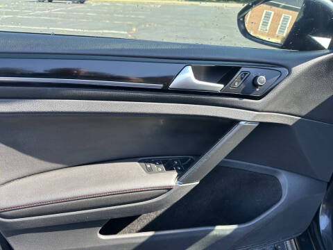 2015 Volkswagen Golf GTI SE