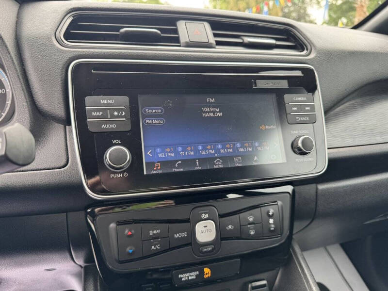 2018 Nissan LEAF S