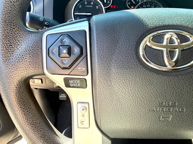 2017 Toyota Tundra SR5