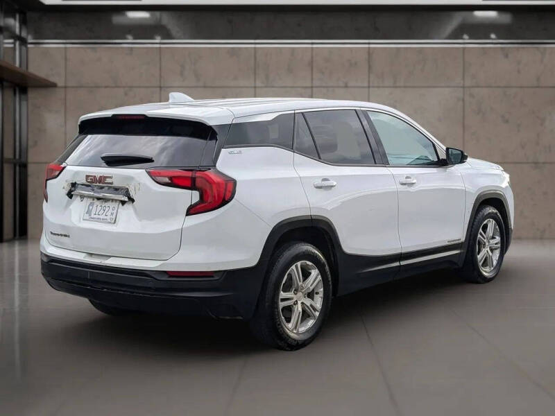 2020 GMC Terrain SLE