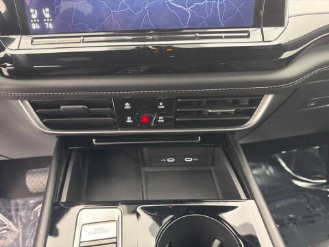 2024 Volkswagen Atlas Cross Sport SE 4Motion