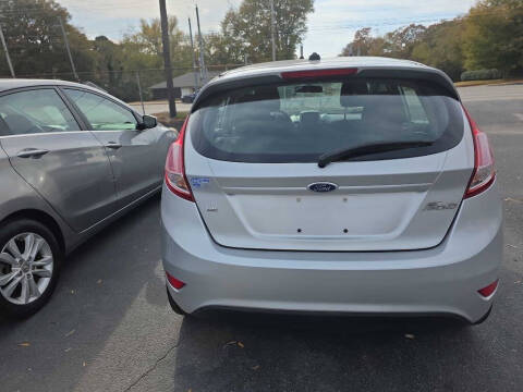 2016 Ford Fiesta SE
