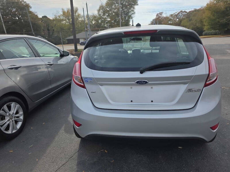 2016 Ford Fiesta SE