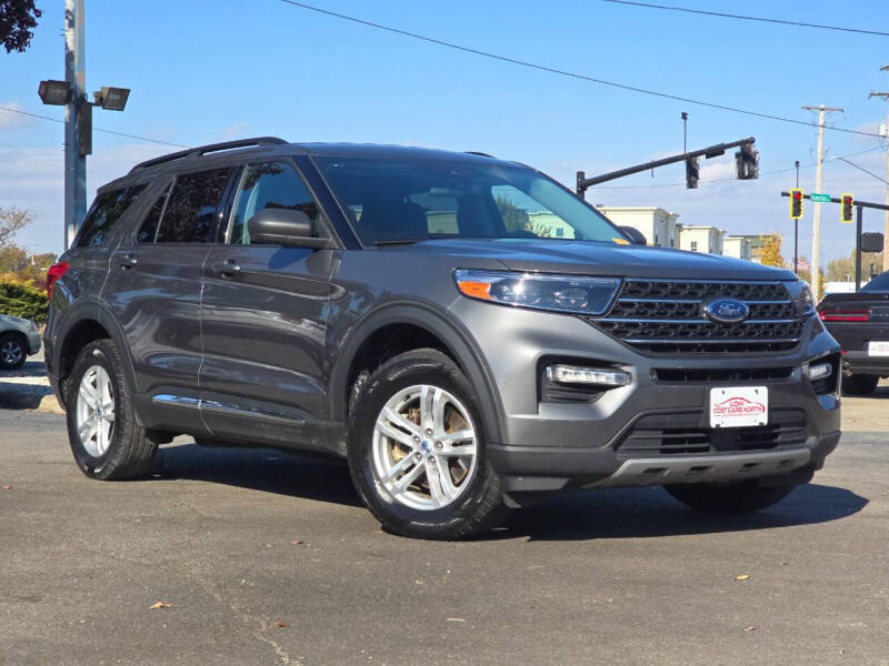 2023 Ford Explorer XLT's photo
