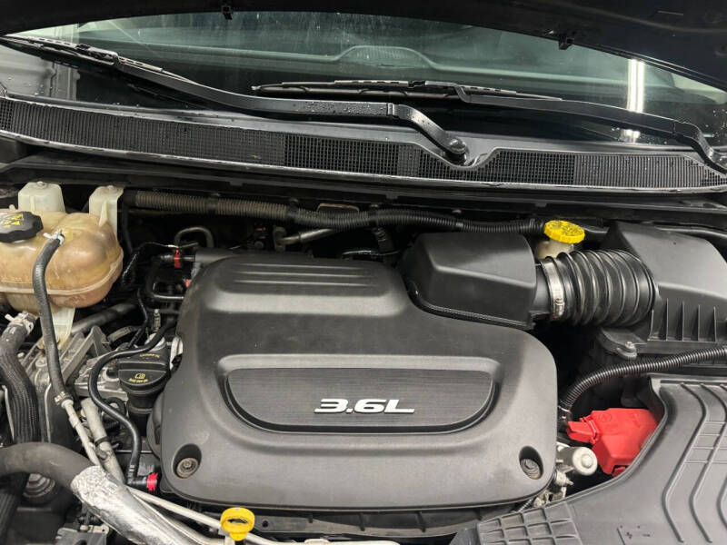 2017 Chrysler Pacifica LX