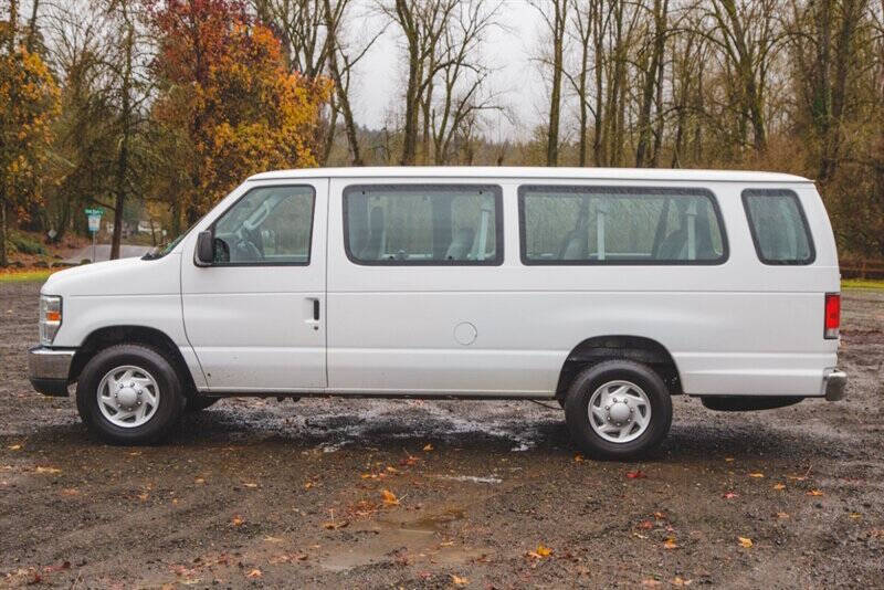 2014 Ford E-Series E-350 SD XLT