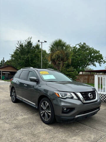 2020 Nissan Pathfinder for sale at Apex Motors in Baytown TX