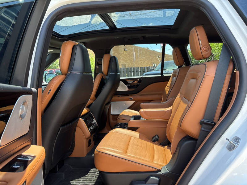2020 Lincoln Aviator Black Label