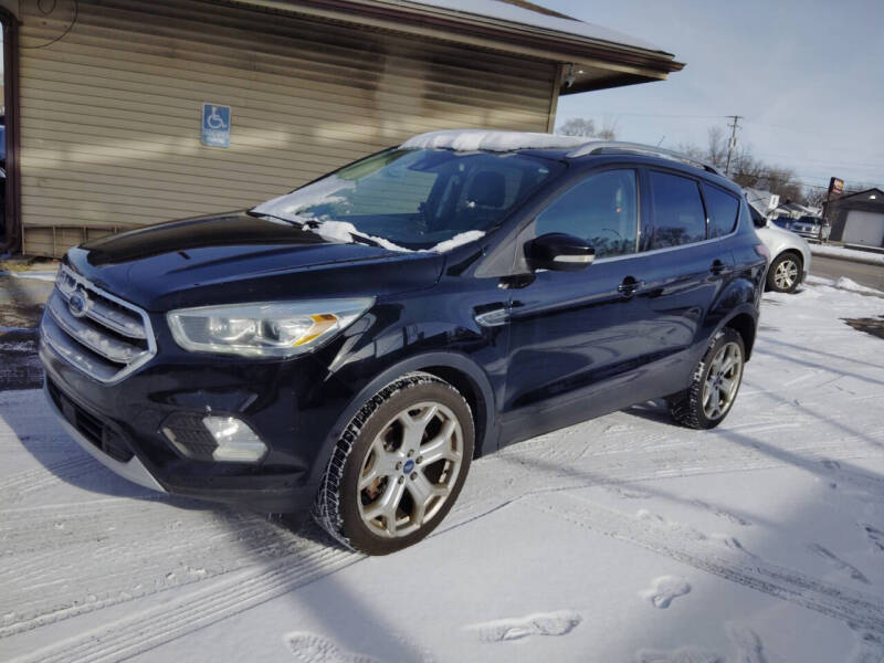 2017 Ford Escape Titanium's photo