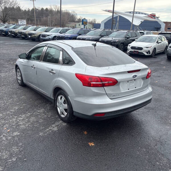 2017 Ford Focus S