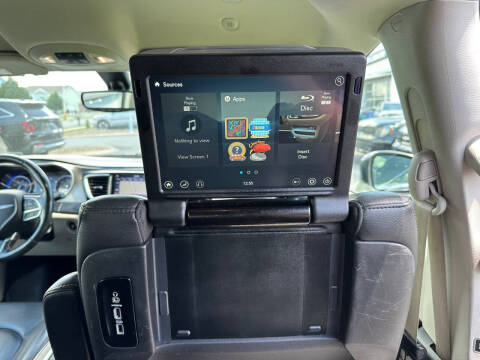 2020 Chrysler Pacifica Touring L Plus