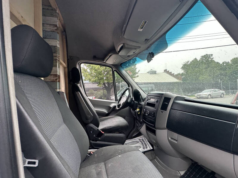 2011 Freightliner Sprinter 2500