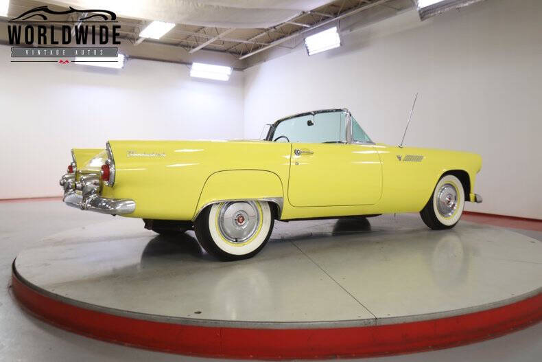 1955 Ford Thunderbird