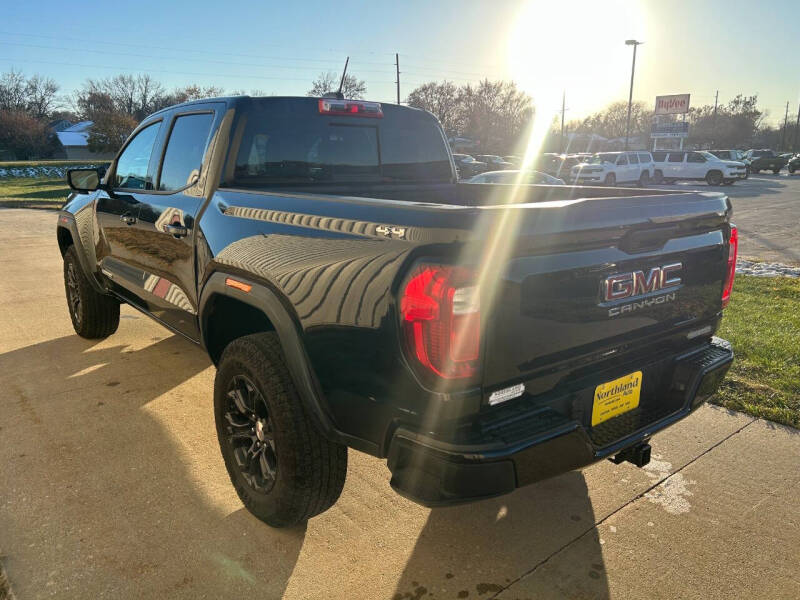 2023 GMC Canyon Elevation