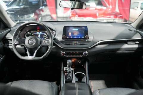 2021 Nissan Altima 2.5 SV