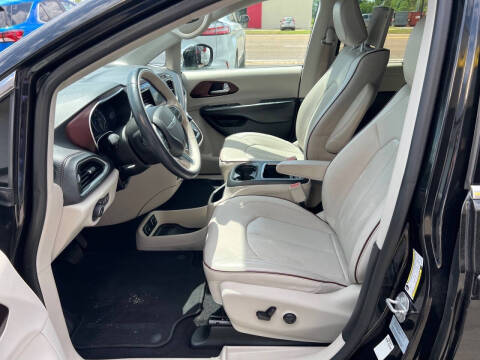 2017 Chrysler Pacifica Limited
