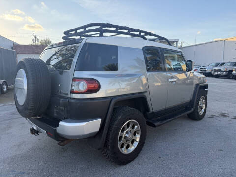 2012 Toyota FJ Cruiser