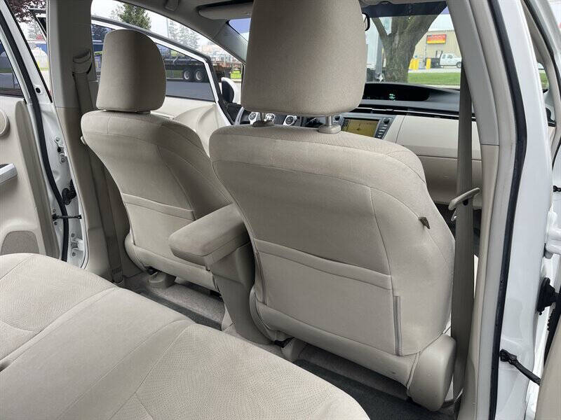 2011 Toyota Prius Three