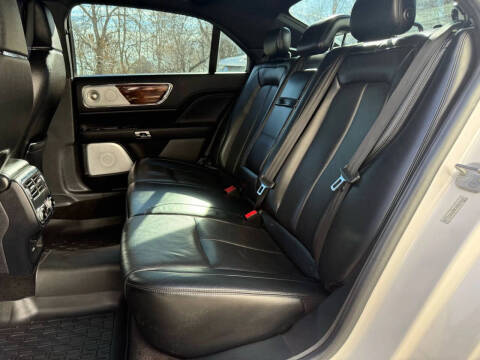 2017 Lincoln Continental Reserve