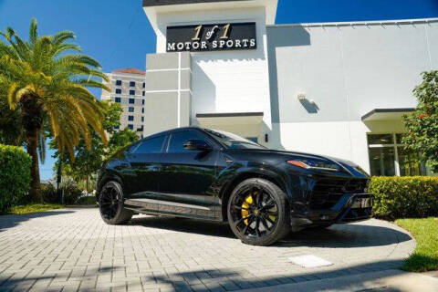 2022 Lamborghini Urus