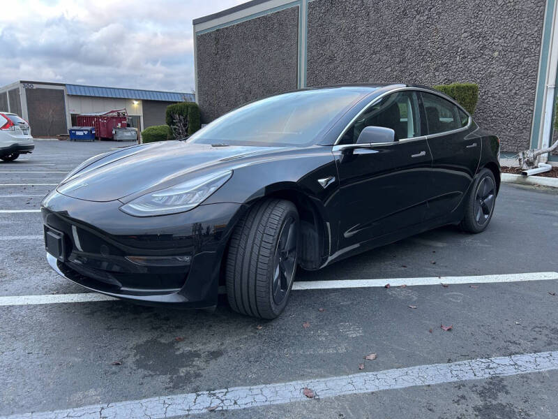 2019 Tesla Model 3 Base's photo