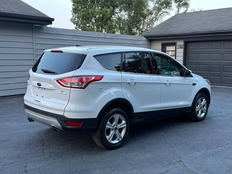2016 Ford Escape SE