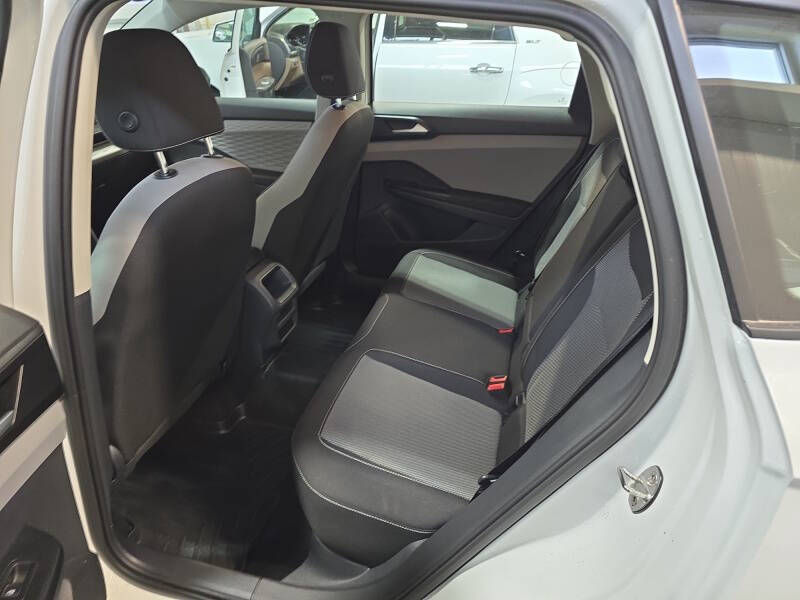 2023 Volkswagen Taos S 4Motion