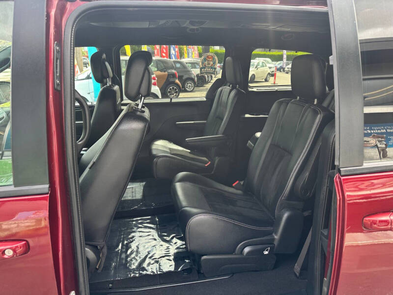 2017 Dodge Grand Caravan SXT