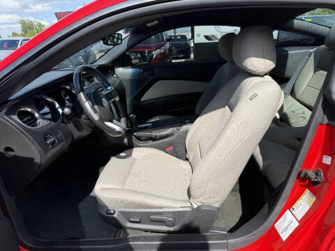 2014 Ford Mustang V6