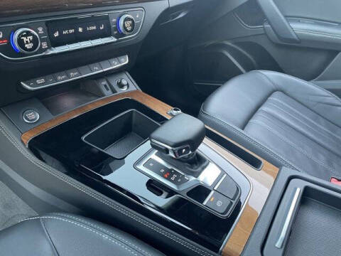 2022 Audi Q5 quattro S line Prem Plus 45 TFSI