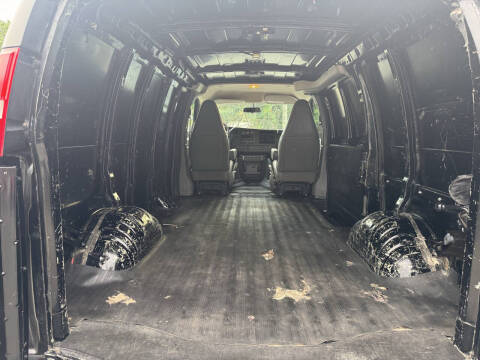 2019 GMC Savana 2500