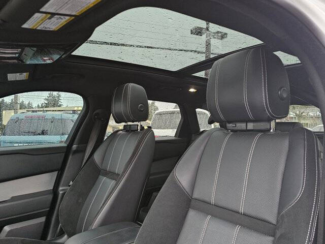 2019 Land Rover Range Rover Velar P250 R-Dynamic SE