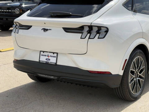 2026 Ford Mustang Mach-E Premium