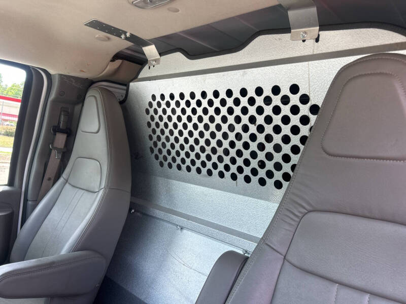 2017 Chevrolet Express 2500