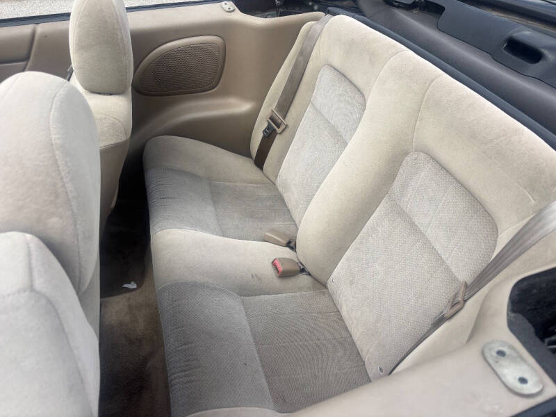 2004 Chrysler Sebring