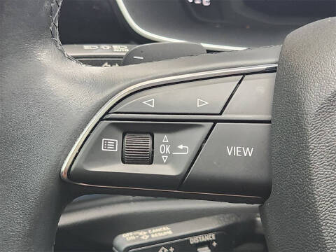 2022 Audi Q3 quattro S line Prem Plus 45 TFSI